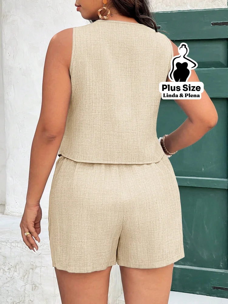 Conjunto Alfaiataria com Colete Social e Shorts Plus Size Conjunto Alfaiataria com Colete Social e Shorts Plus Size