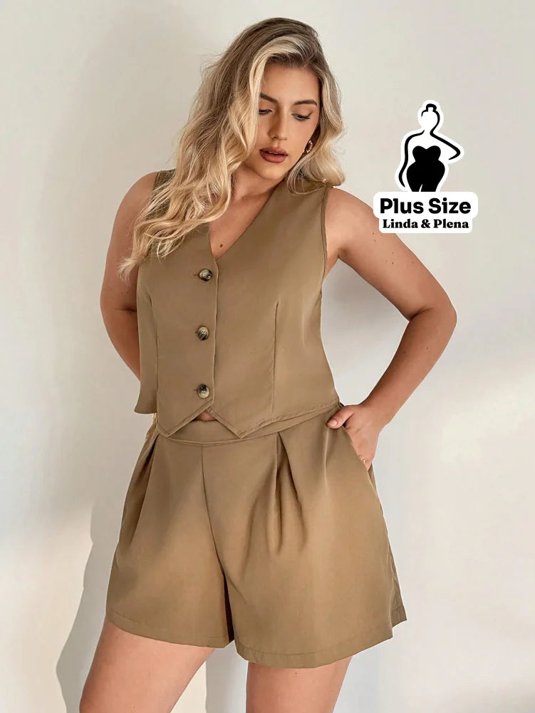 Conjunto Alfaiataria Regata Com Botões E Short Plus Size Conjunto Alfaiataria Regata Com Botões E Short Plus Size