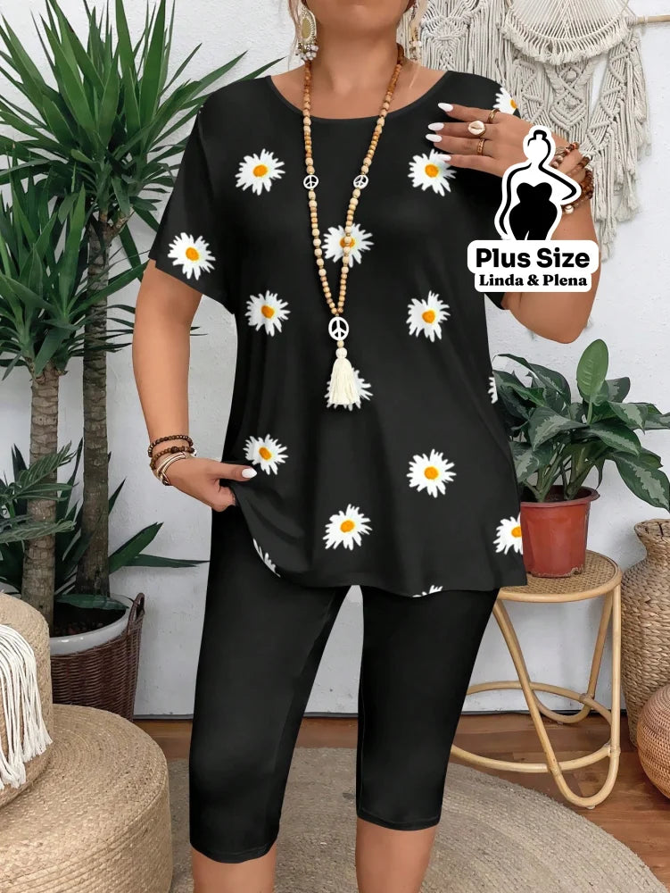 Conjunto Blusa Estampada Manga Curta Calça Capri Plus Size Conjunto Blusa Estampada Manga Curta Calça Capri Plus Size