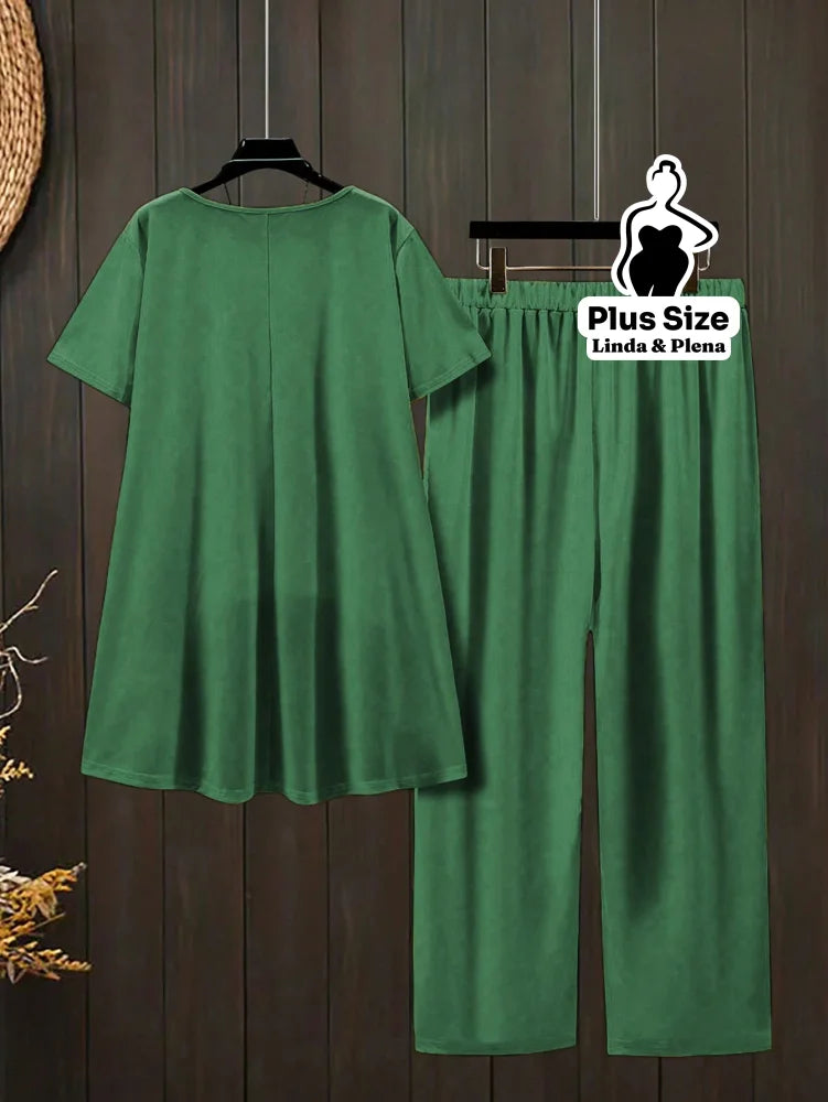 Conjunto Blusa Manga Curta Decote e Calça Cós Elástico Plus Size Conjunto Blusa Manga Curta Decote e Calça Cós Elástico
