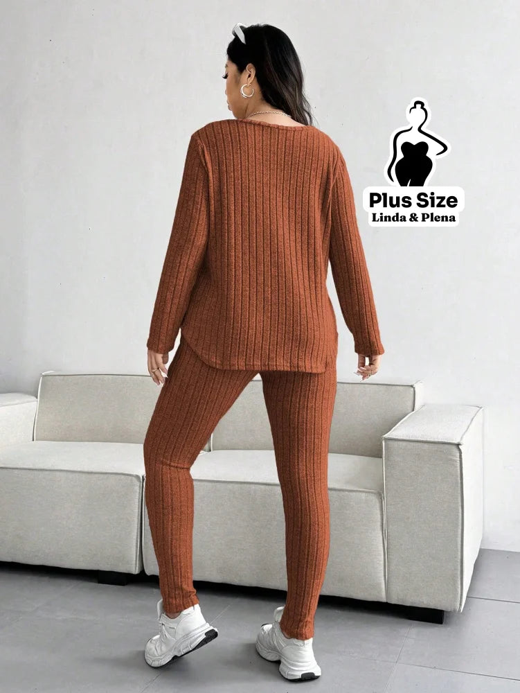 Conjunto Canelado Com Blusa Gola V E Manga Longa Plus Size Conjunto Canelado Com Blusa Gola V E Manga Longa Plus Size