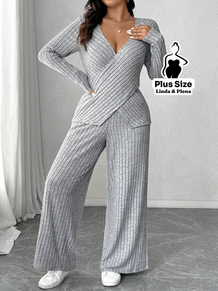 Conjunto Canelado Transpassado Com Decote V Plus Size Conjunto Canelado Transpassado Com Decote V Plus Size
