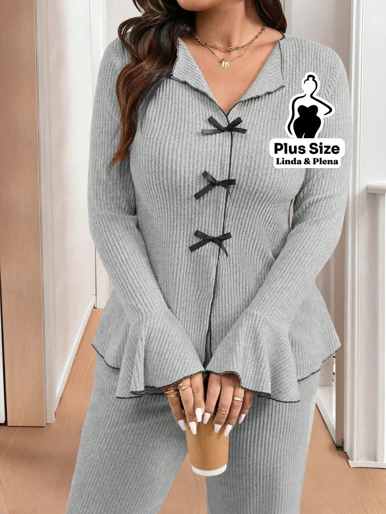Conjunto Cardigan Manga Longa Com Calça Pantalona Plus Size Conjunto Cardigan Manga Longa Com Calça Pantalona Plus Size