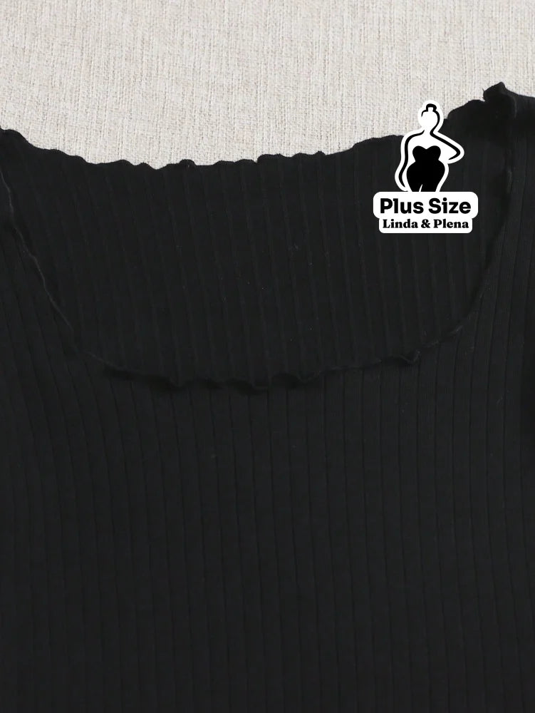 Conjunto Ciganinha Canelada E Saia Xadrez Curta Plus Size Conjunto Ciganinha Canelada E Saia Xadrez Curta Plus Size