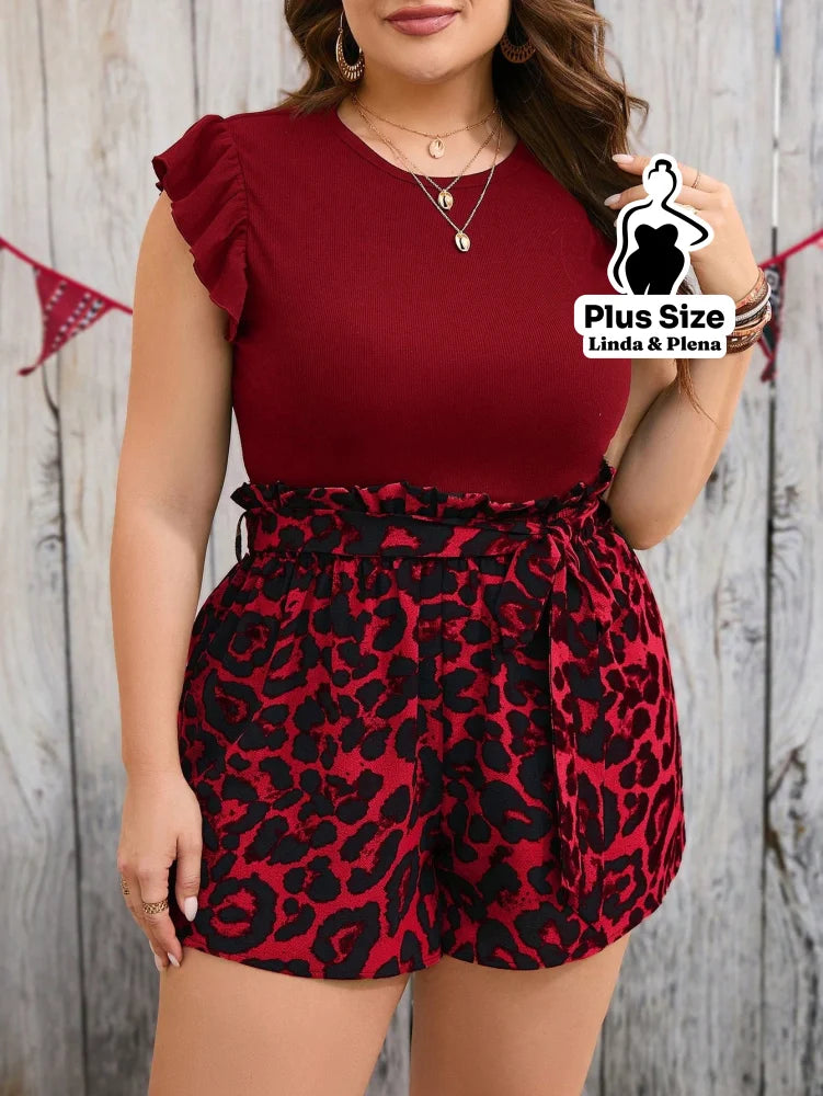 Conjunto com Blusa Básica e Shorts Estampa Animal Print Plus Size Conjunto com Blusa Básica e Shorts Estampa Animal