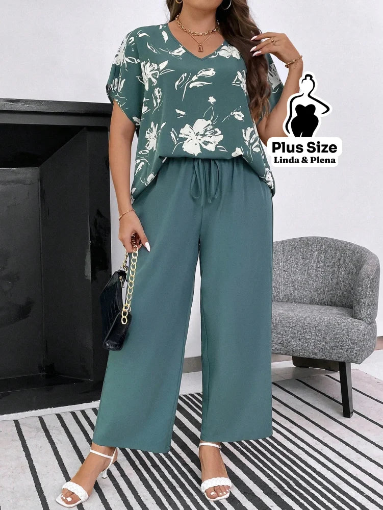 Conjunto com Blusa Estampada e Calça Solta Plus Size Conjunto com Blusa Estampada e Calça Solta Plus Size