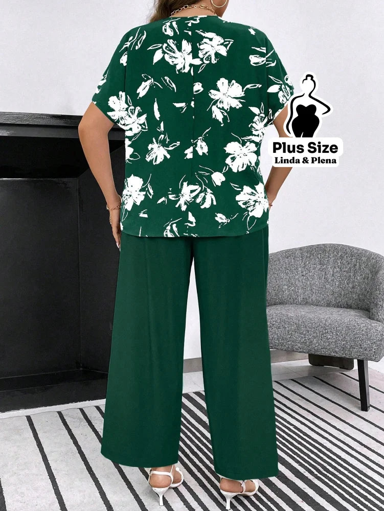 Conjunto com Blusa Estampada e Calça Solta Plus Size Conjunto com Blusa Estampada e Calça Solta Plus Size