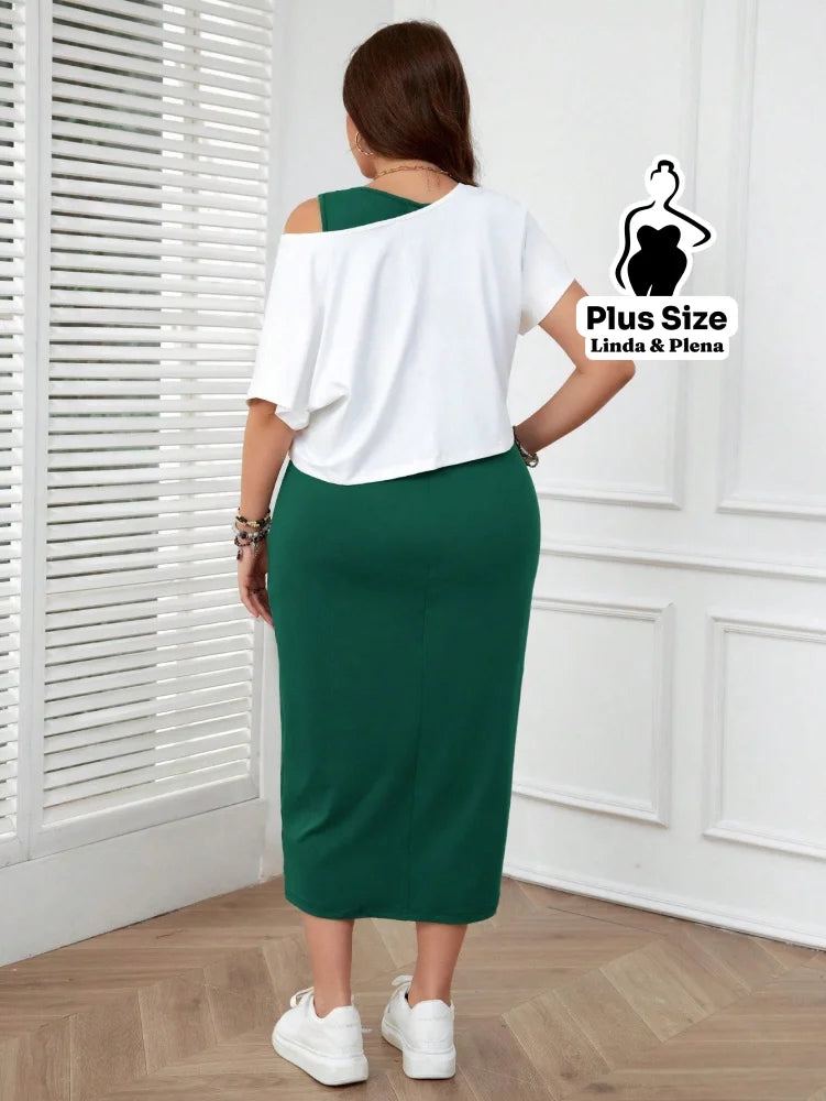 Conjunto com Blusa Estampada e Saia Midi Justa Plus Size Conjunto com Blusa Estampada e Saia Midi Justa Plus Size