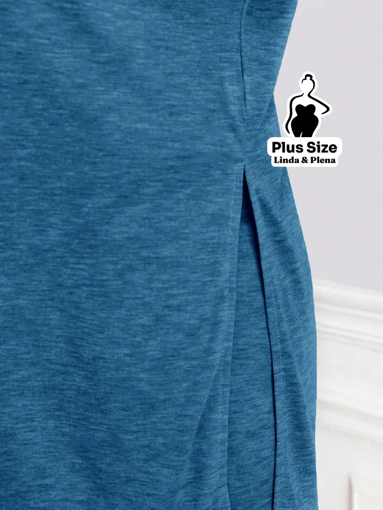 Conjunto com Blusa Longa e Shorts Confortável Plus Size Conjunto com Blusa Longa e Shorts Confortável Plus Size