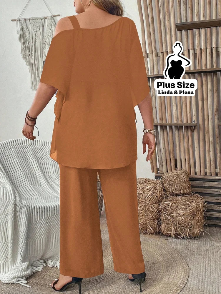 Conjunto com Blusa Ombro Vazado e Babados Plus Size Conjunto com Blusa Ombro Vazado e Babados Plus Size