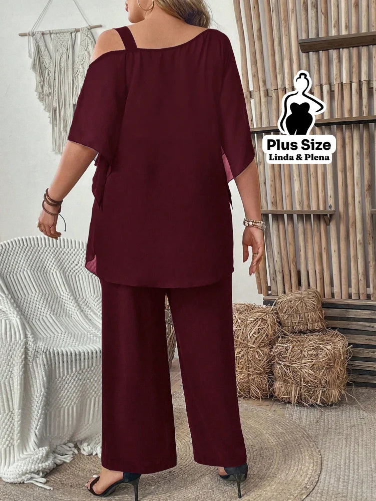 Conjunto com Blusa Ombro Vazado e Babados Plus Size Conjunto com Blusa Ombro Vazado e Babados Plus Size