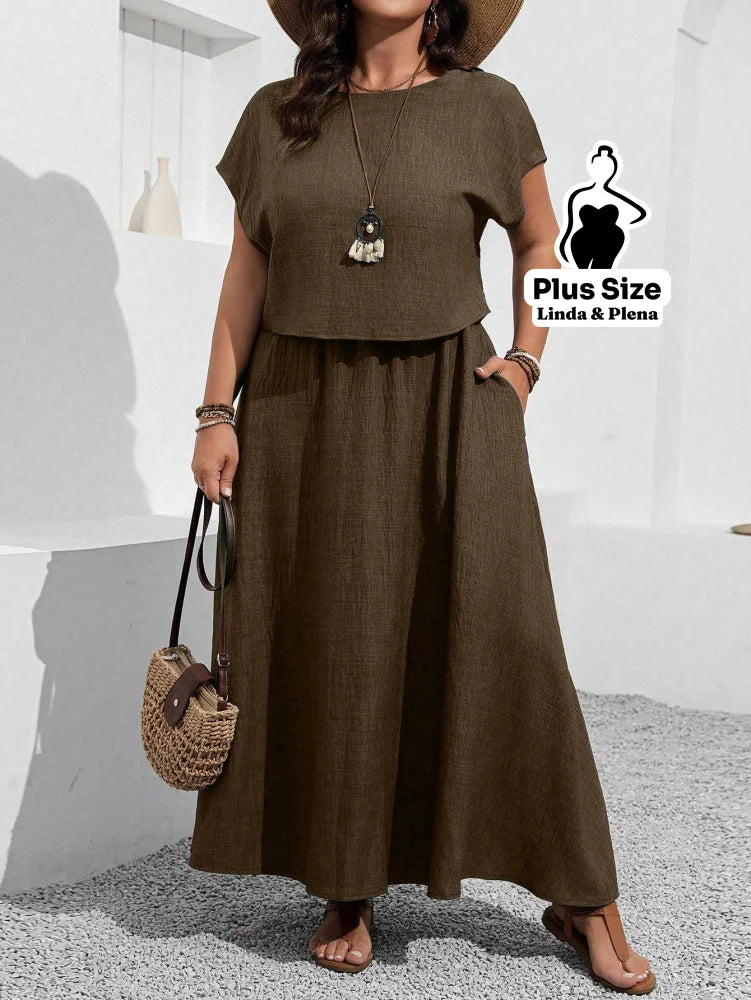 Conjunto com Blusa Solta e Saia Longa Fluída Plus Size Conjunto com Blusa Solta e Saia Longa Fluída Plus Size