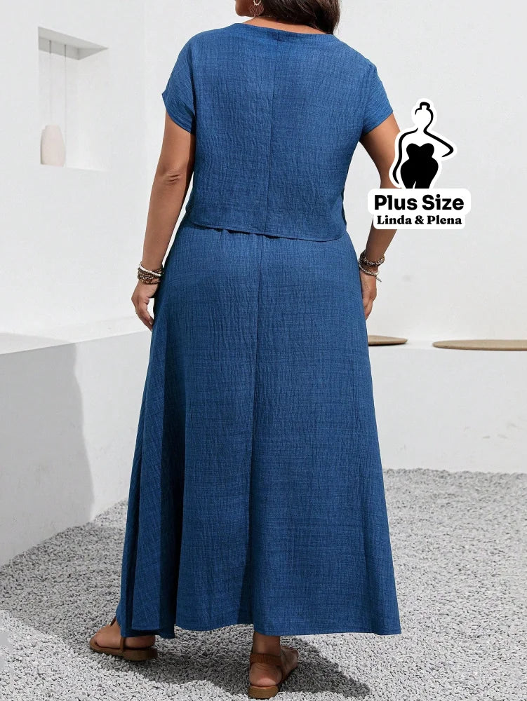 Conjunto com Blusa Solta e Saia Longa Fluída Plus Size Conjunto com Blusa Solta e Saia Longa Fluída Plus Size