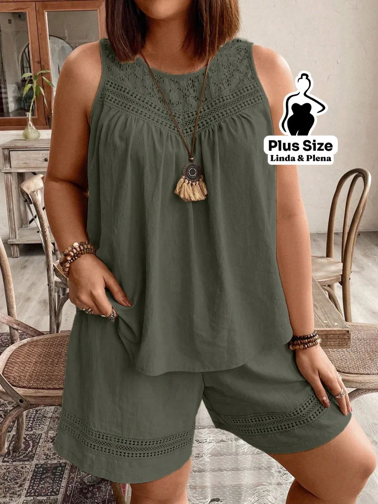 Conjunto com Regata Rendada e Shorts Solto Plus Size Conjunto com Regata Rendada e Shorts Solto Plus Size