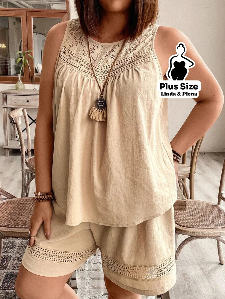 Conjunto com Regata Rendada e Shorts Solto Plus Size Conjunto com Regata Rendada e Shorts Solto Plus Size