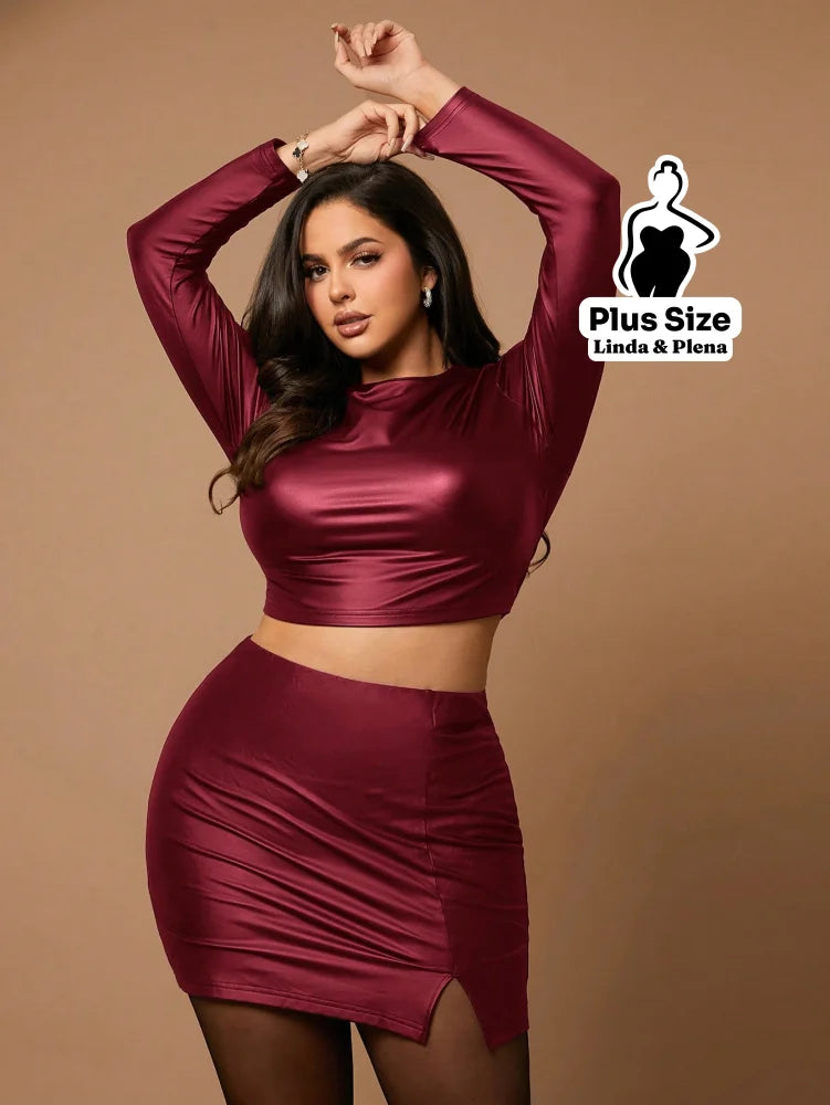 Conjunto Couro Fake Com Cropped E Saia Justa Plus Size Conjunto Couro Fake Com Cropped E Saia Justa Plus Size