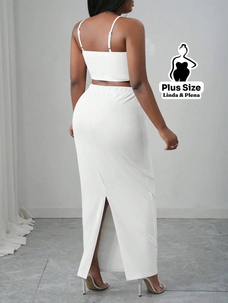 Conjunto Cropped E Saia Longa Com Aplicações Florais Plus Size Conjunto Cropped E Saia Longa Com Aplicações Florais