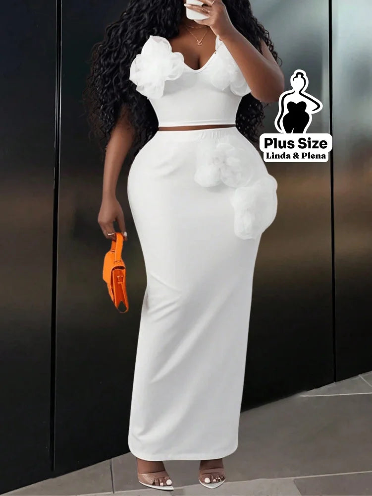 Conjunto Cropped E Saia Longa Com Aplicações Florais Plus Size G Conjunto Cropped E Saia Longa Com Aplicações Florais