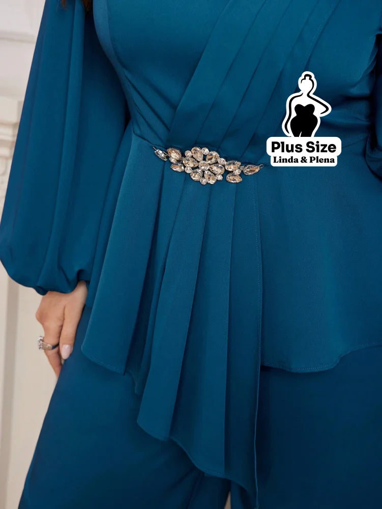 Conjunto Elegante Com Babado Cintura Marcada E Calça Plus Size Conjunto Elegante Com Babado Cintura Marcada E Calça