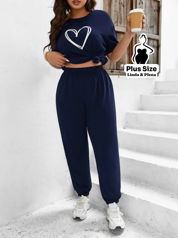Conjunto Estampado Com Coração E Calça Jogger Plus Size Conjunto Estampado Com Coração E Calça Jogger Plus Size
