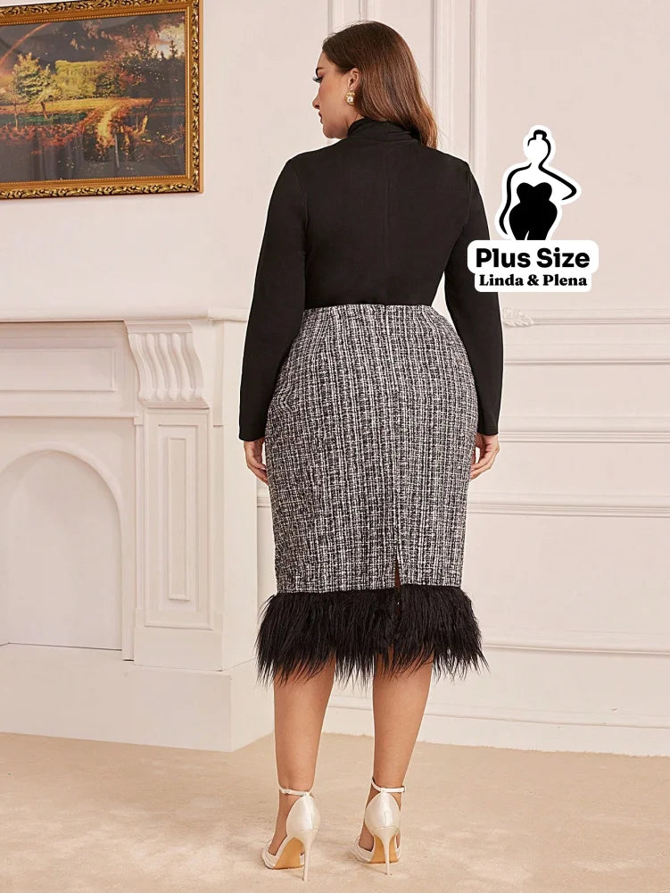 Conjunto Gola Alta Com Saia De Tweed E Plumas Plus Size Conjunto Gola Alta Com Saia De Tweed E Plumas Plus Size