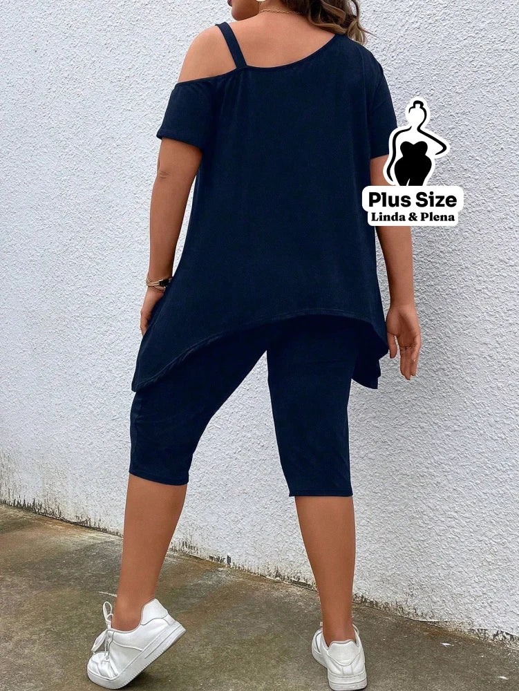 Conjunto Preto com Blusa Estampada e Bermuda Legging Plus Size Conjunto Preto com Blusa Estampada e Bermuda Legging