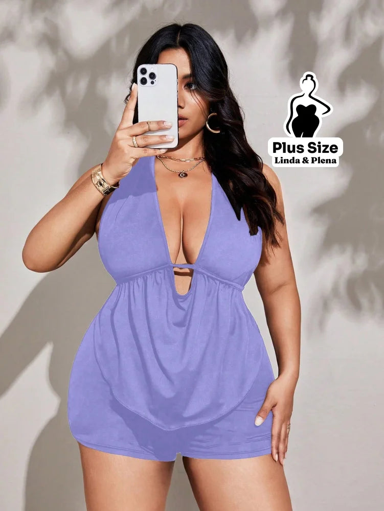 Conjunto Shortinho Com Decote Profundo E Amarração Plus Size Conjunto Shortinho Com Decote Profundo E Amarração Plus