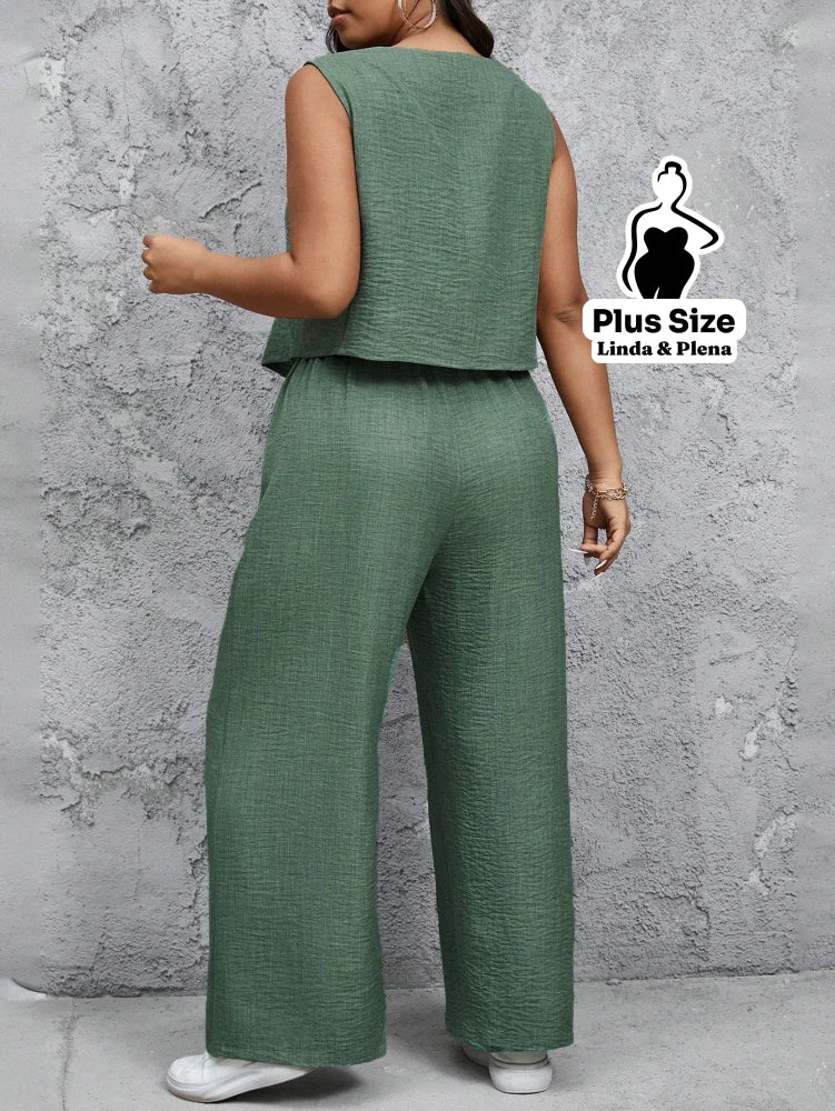 Conjunto Alfaiataria com Colete e Calça Solta Plus Size Conjunto Alfaiataria com Colete e Calça Solta Plus Size
