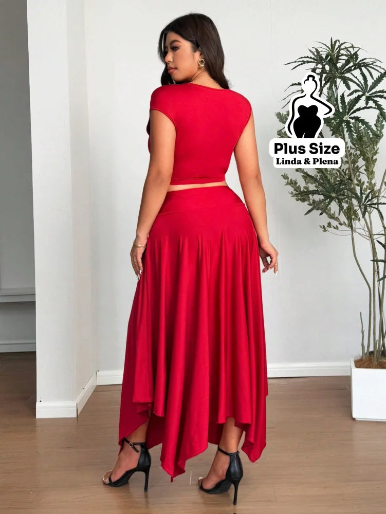 Conjunto Assimétrico Com Fivela E Saia Irregular Plus Size Conjunto Assimétrico Com Fivela E Saia Irregular Plus Size
