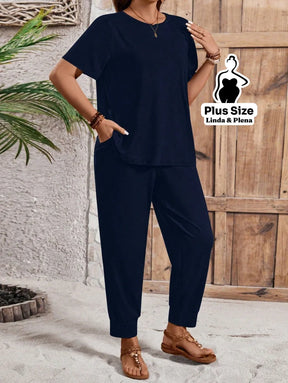 Conjunto Básico Conforto Com Calça Jogger Plus Size Conjunto Básico Conforto Com Calça Jogger Plus Size