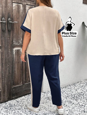 Conjunto Bicolor com Blusa Solta e Calça Reta Plus Size Conjunto Bicolor com Blusa Solta e Calça Reta Plus Size