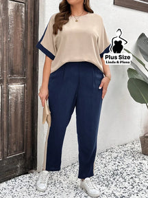 Conjunto Bicolor com Blusa Solta e Calça Reta Plus Size Azul e Bege / G Conjunto Bicolor com Blusa Solta e Calça Reta