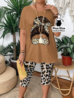 Conjunto Blusa Estampada Manga Curta Calça Capri Plus Size Conjunto Blusa Estampada Manga Curta Calça Capri Plus Size