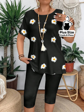 Conjunto Blusa Estampada Manga Curta Calça Capri Plus Size Conjunto Blusa Estampada Manga Curta Calça Capri Plus Size