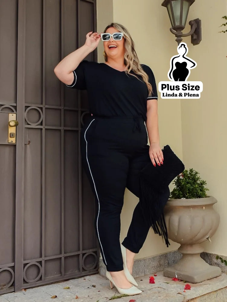 Conjunto Blusa Manga Curta Calça Jogger Faixa Lateral Plus Size Preto / G Conjunto Blusa Manga Curta Calça Jogger Faixa