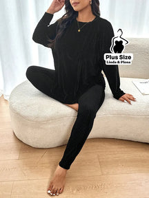 Conjunto Canelado com Blusa de Manga Longa e Calça Plus Size Preto / G Conjunto Canelado com Blusa de Manga Longa e