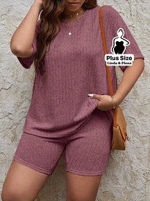 Conjunto Canelado com Blusa Oversized e Shorts Plus Size Violeta / G Conjunto Canelado com Blusa Oversized e Shorts