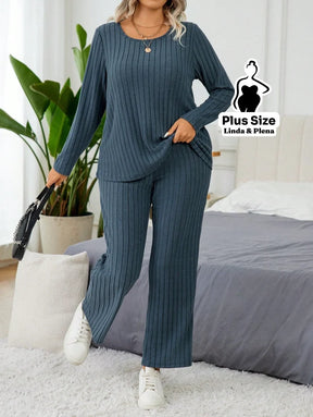 Conjunto Canelado Térmico Com Manga Longa Plus Size Conjunto Canelado Térmico Com Manga Longa Plus Size