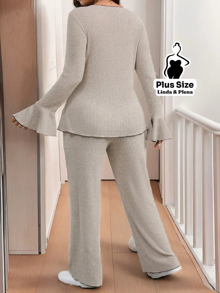 Conjunto Cardigan Manga Longa Com Calça Pantalona Plus Size Conjunto Cardigan Manga Longa Com Calça Pantalona Plus Size