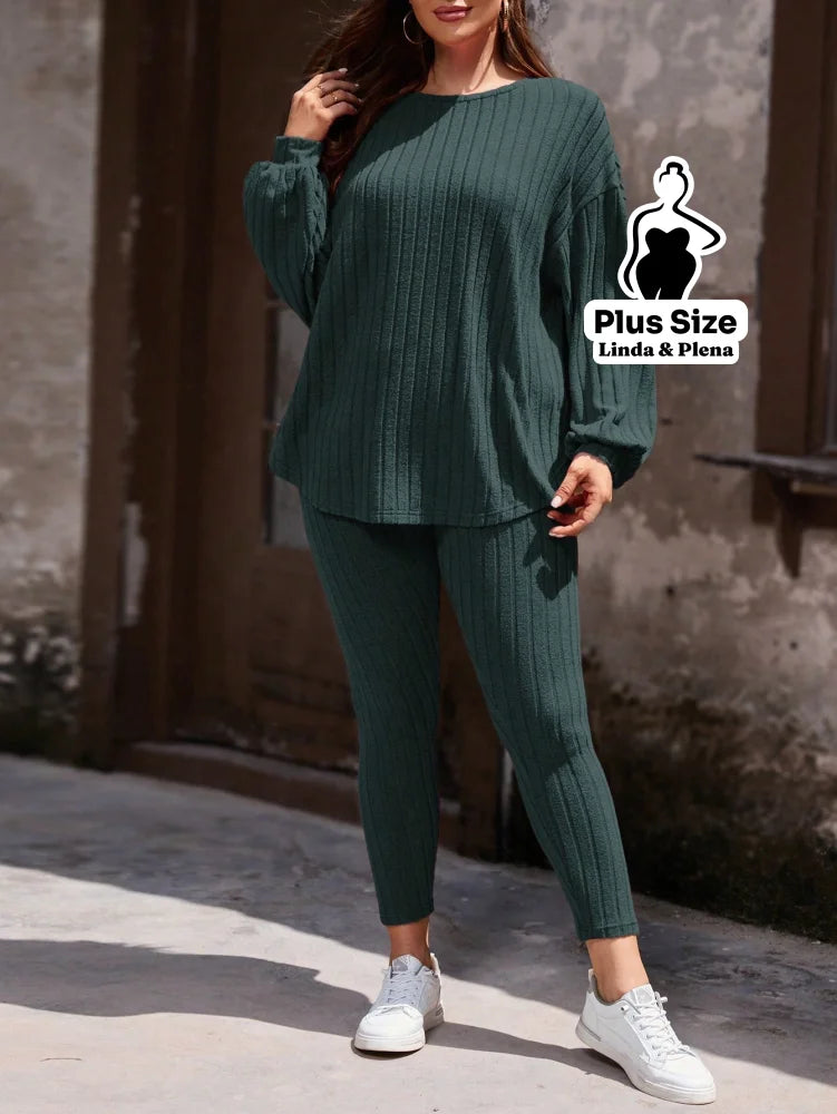 Conjunto com Blusa Animal Print e Calça Legging Preta Plus Size Conjunto com Blusa Animal Print e Calça Legging Preta
