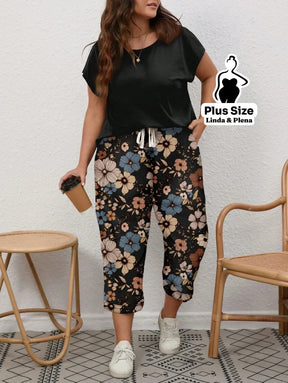 Conjunto com Blusa Básica e Calça Camuflada Plus Size Preto / G Conjunto com Blusa Básica e Calça Camuflada Plus Size