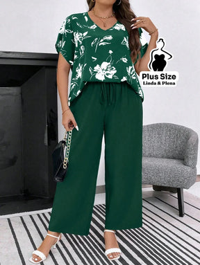Conjunto com Blusa Estampada e Calça Solta Plus Size Conjunto com Blusa Estampada e Calça Solta Plus Size