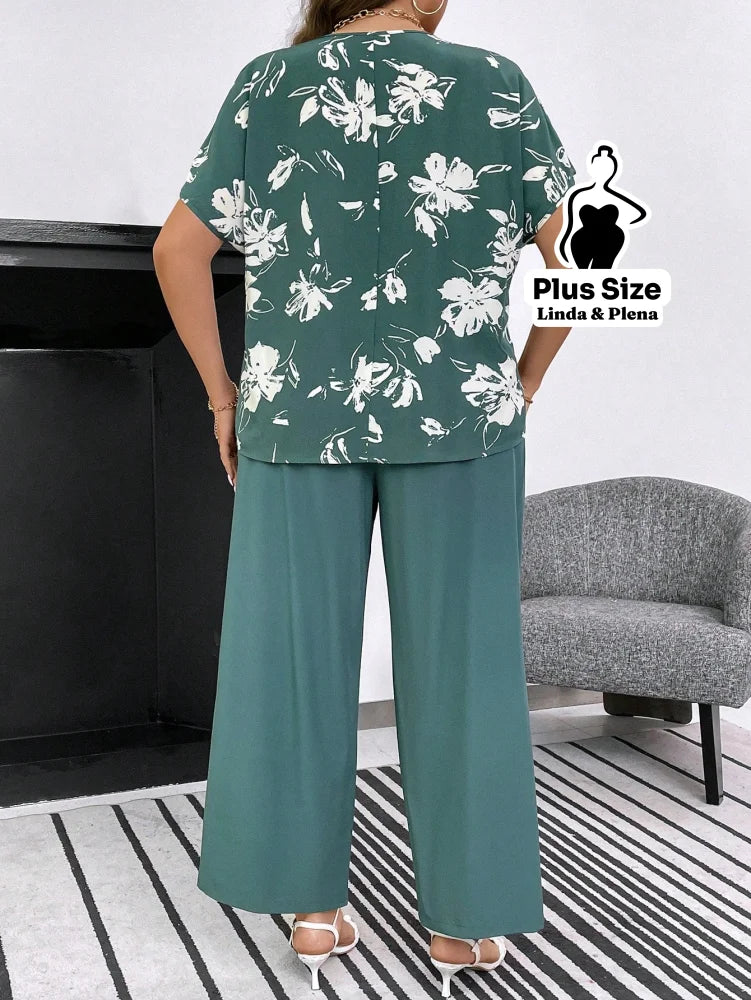 Conjunto com Blusa Estampada e Calça Solta Plus Size Conjunto com Blusa Estampada e Calça Solta Plus Size