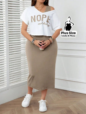 Conjunto com Blusa Estampada e Saia Midi Justa Plus Size Marrom Claro / G Conjunto com Blusa Estampada e Saia Midi