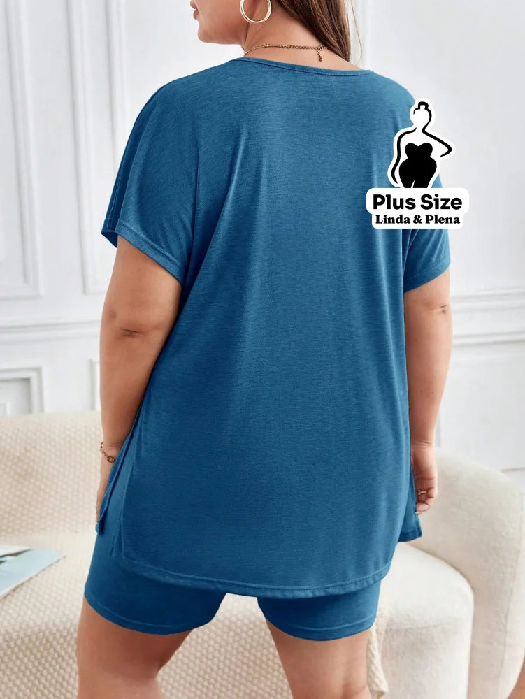Conjunto com Blusa Longa e Shorts Confortável Plus Size Conjunto com Blusa Longa e Shorts Confortável Plus Size