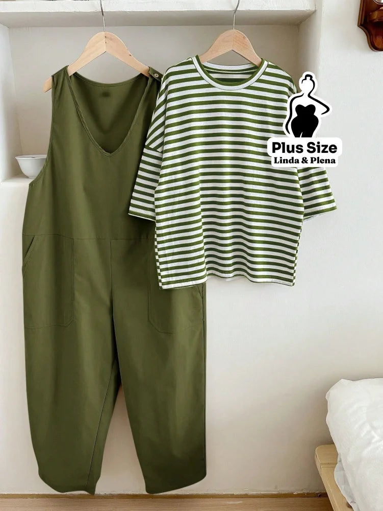 Conjunto com Macacão Preto e Blusa Listrada Plus Size Verde Militar / G Conjunto com Macacão Preto e Blusa Listrada