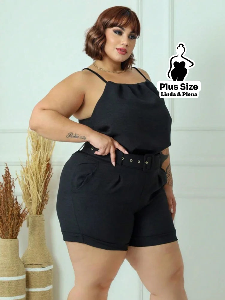 Conjunto com Regata de Alça Fina e Shorts com Cinto Plus Size Preto / G Conjunto com Regata de Alça Fina e Shorts com
