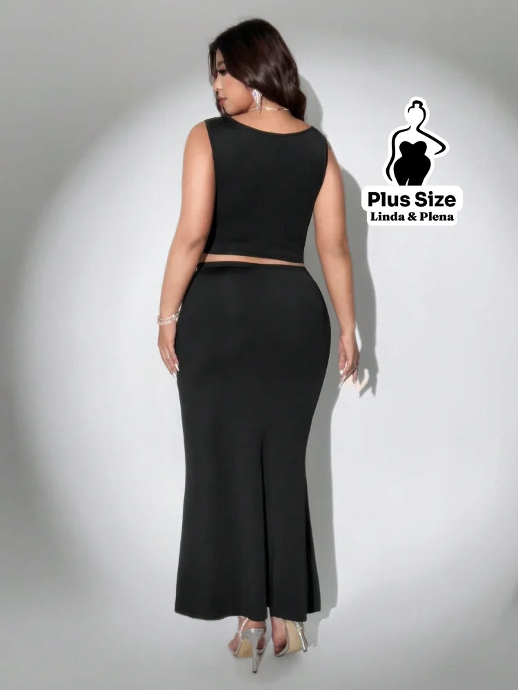 Conjunto Cropped Ajustável Com Saia Lápis Plus Size Conjunto Cropped Ajustável Com Saia Lápis Plus Size