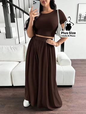 Conjunto Cropped Justo E Calça Pantalona Leve Plus Size Conjunto Cropped Justo E Calça Pantalona Leve Plus Size