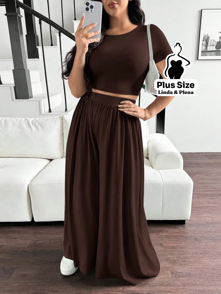 Conjunto Cropped Justo E Calça Pantalona Leve Plus Size Conjunto Cropped Justo E Calça Pantalona Leve Plus Size